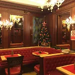 فندق لوكس 3*