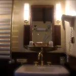 لوكس فندق 3*