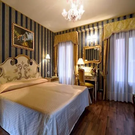 Lux 3* Venise