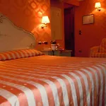 Lux Hotel