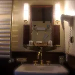 Lux Hotel