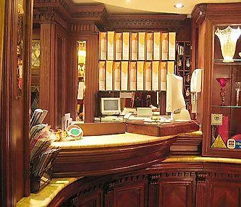 Lux Hotell