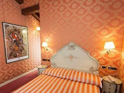 Hotell Lux