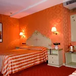 Lux Otel Venedik