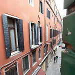 Lux